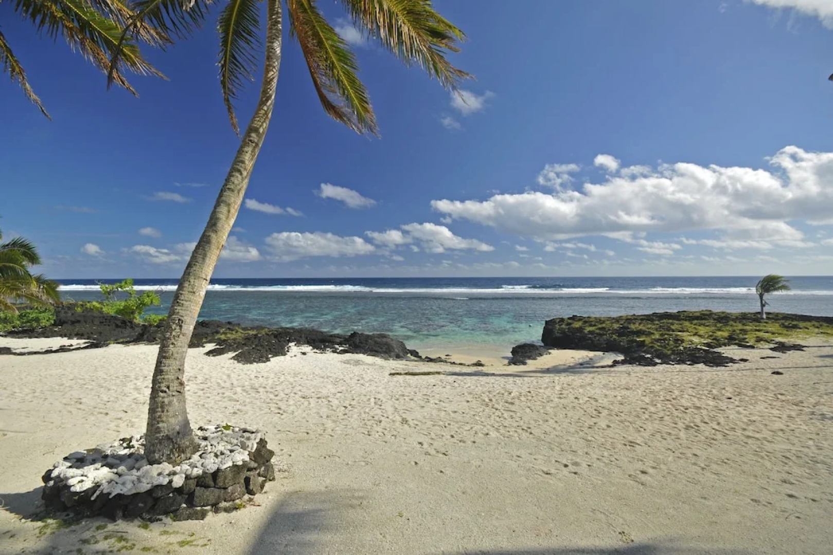 Sa'Moana Beach Bungalows
