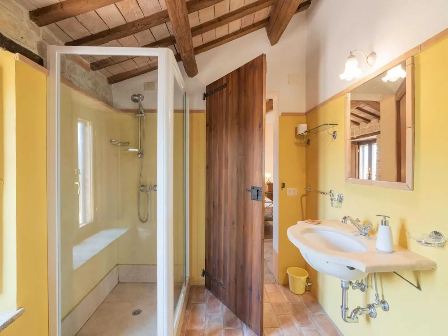 Gorgeous Apartment With Pool Near Sibillini Mountains