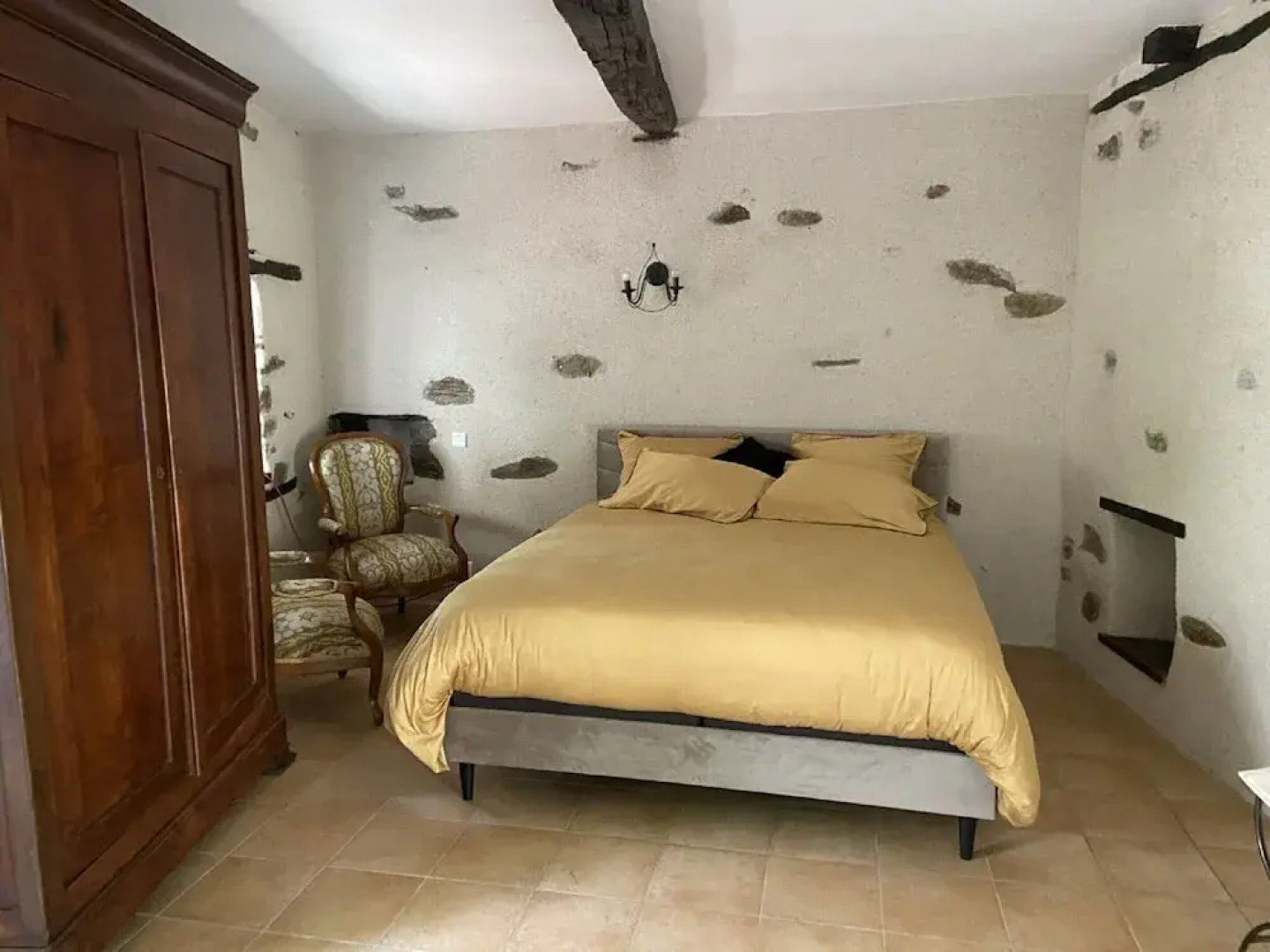 Charming 1930s Home in Altillac