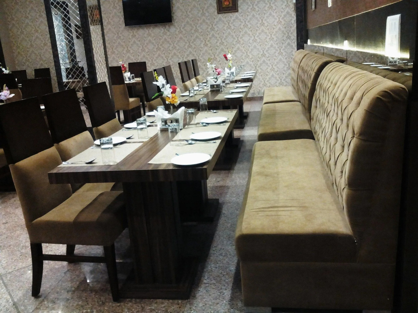 Hotel The Royal Bharti