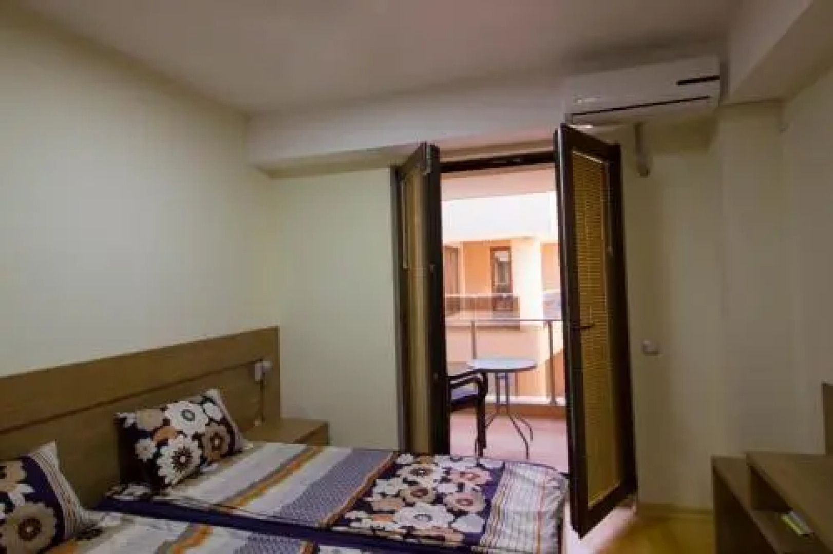 Park Diamond Apartments