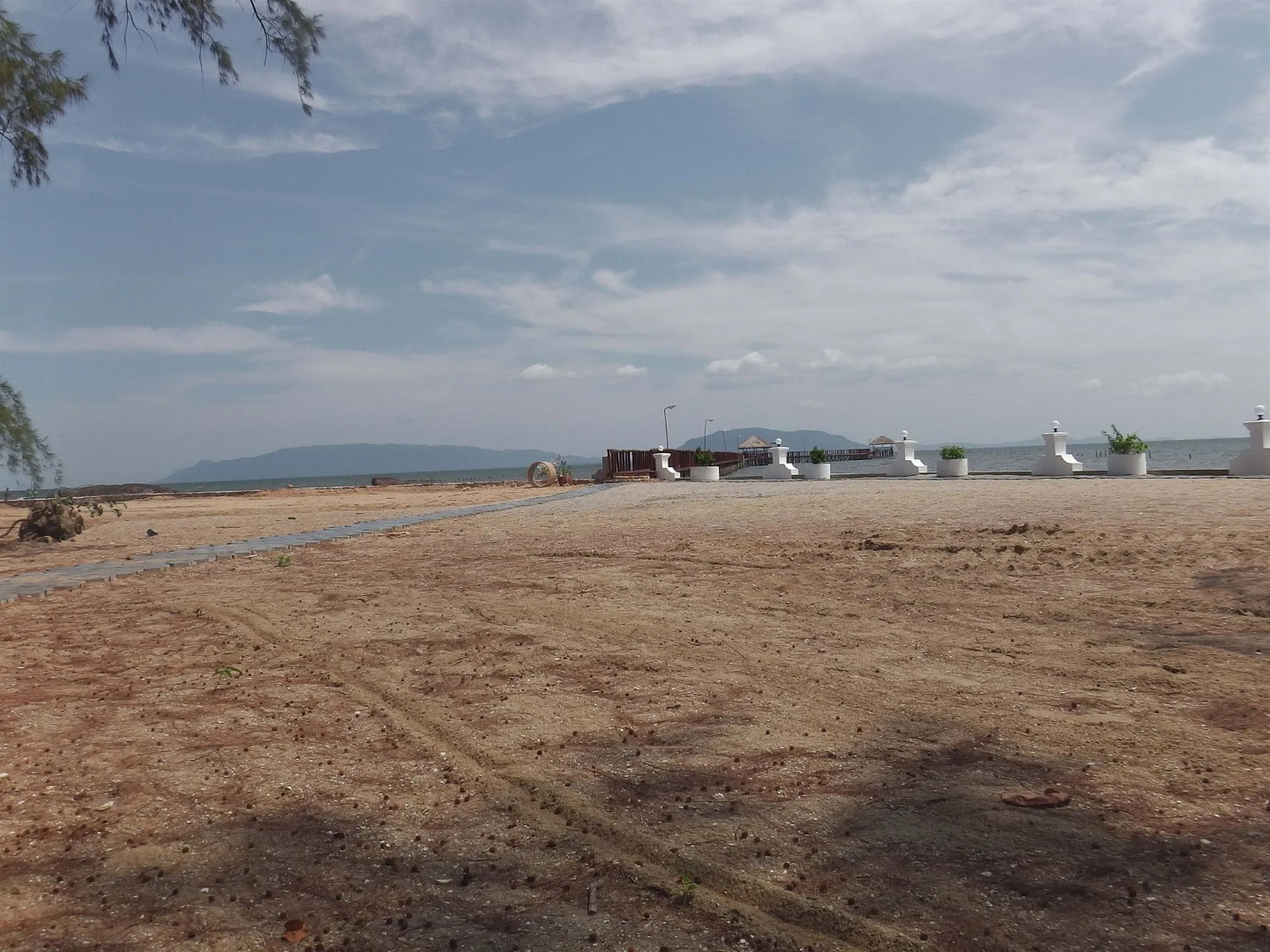 Nataya Roundhouse Coral Bay Resort and Spa