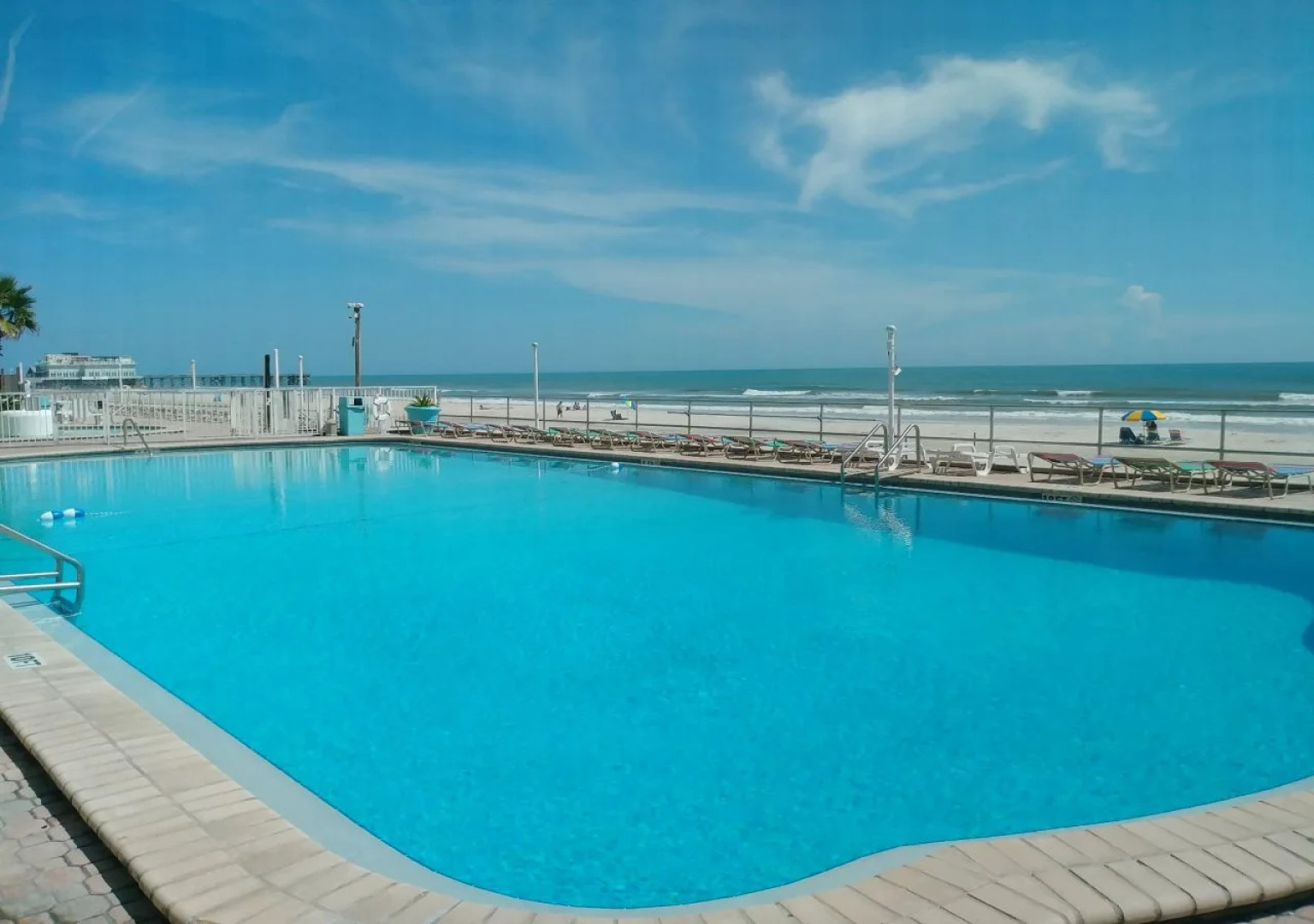 Daytona Inn Beach Resort