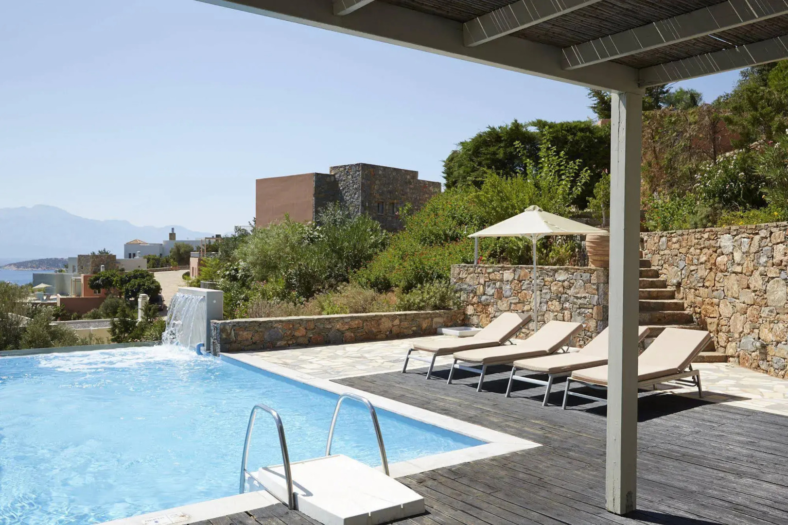 Pleiades Luxurious Villas