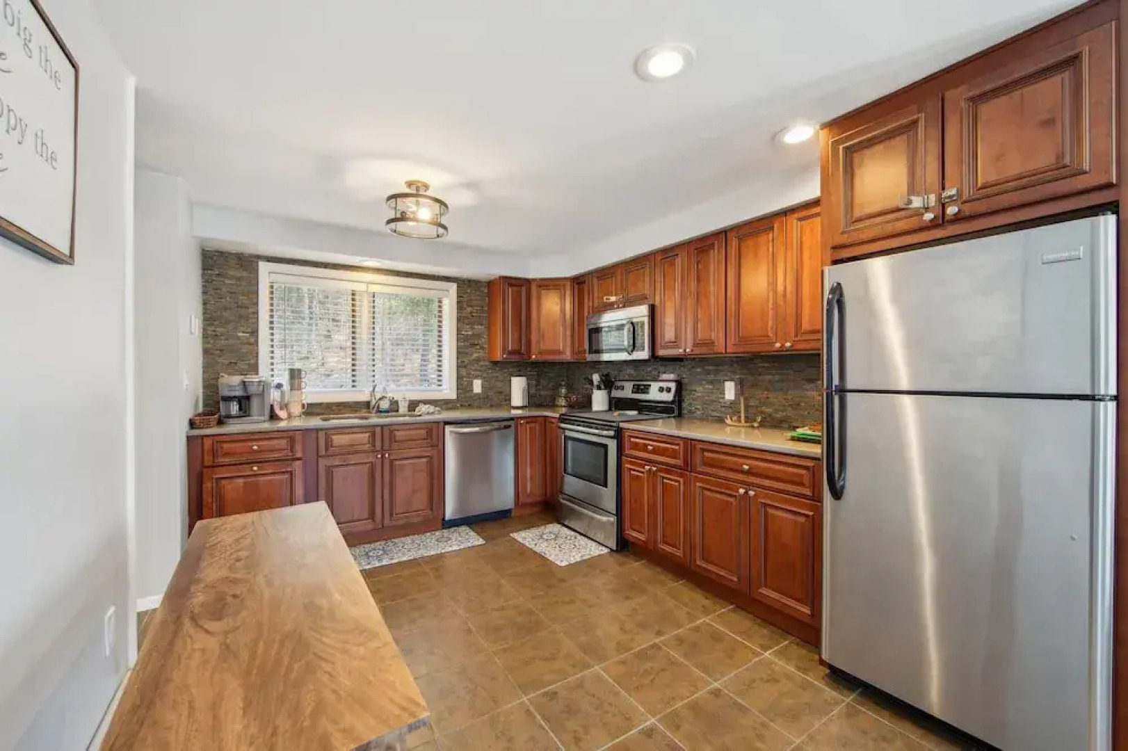 Hullabaloo 23E - Upgrade End Unit With Mountain Views 2 Bedroom Townhouse by The Summit at Gore Mountain