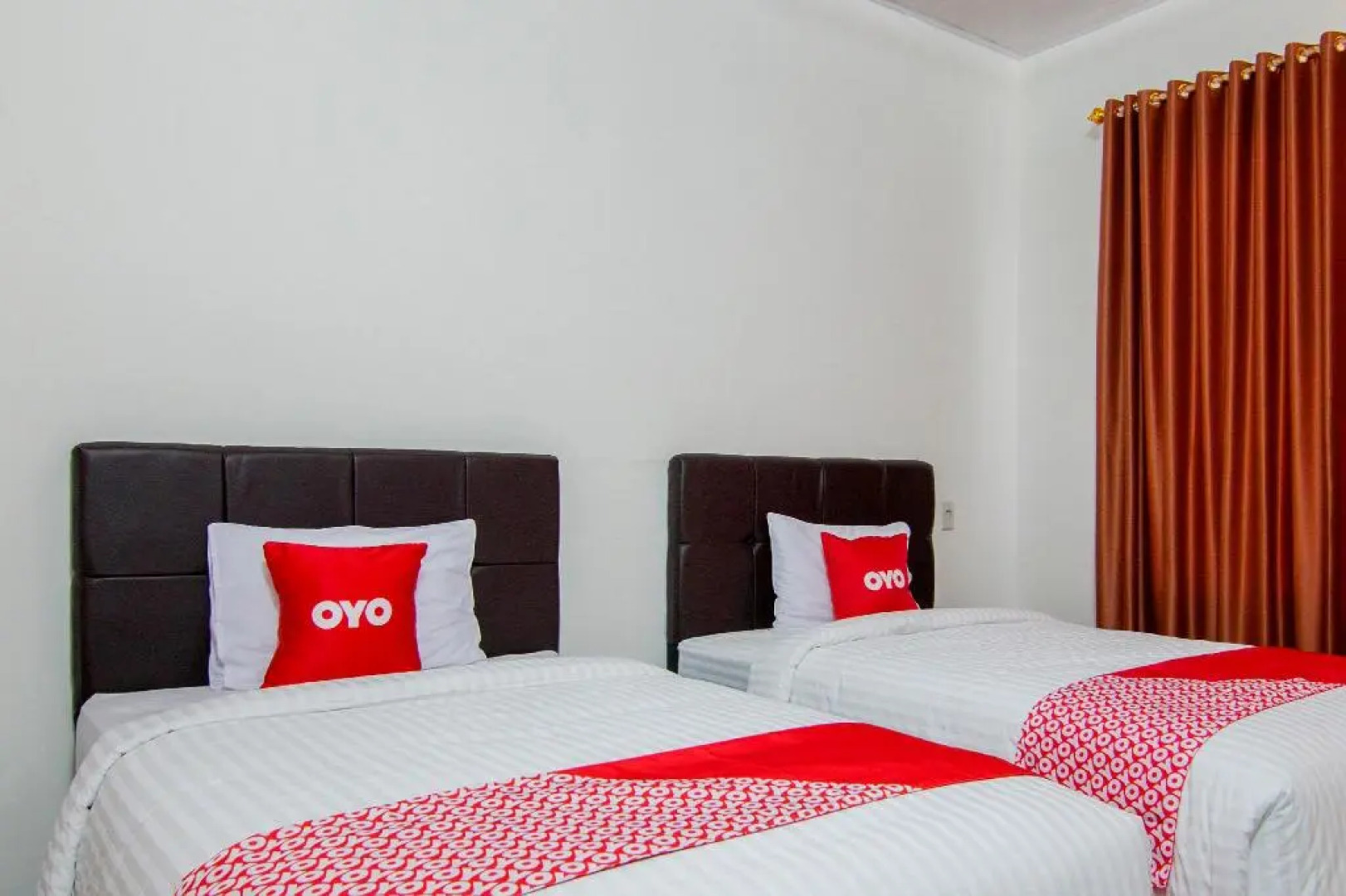 OYO 1819 Aries Hotel