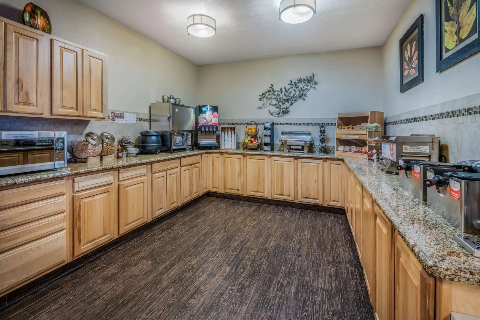 Best Western Plus Riverfront Hotel & Suites