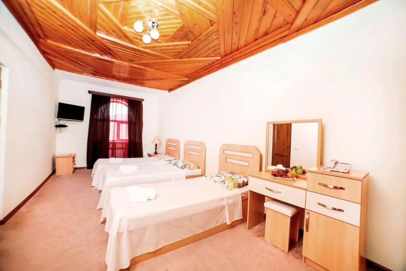 Амротс Отель