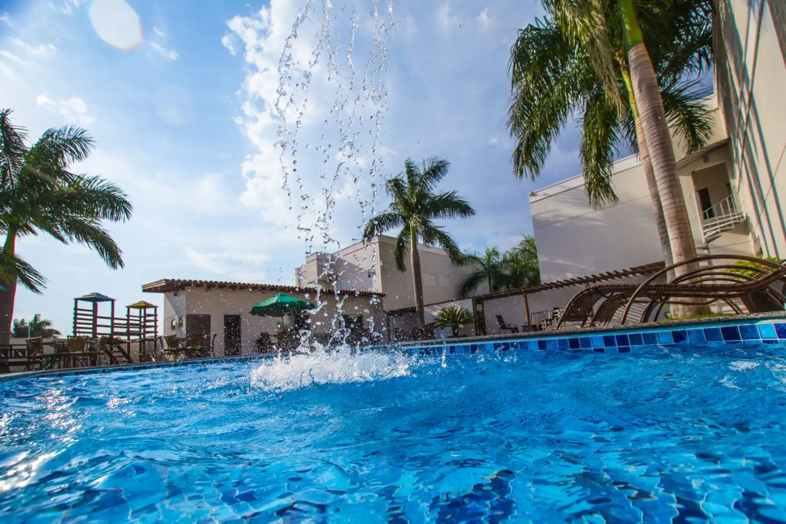 Ville Hotel Gramadao