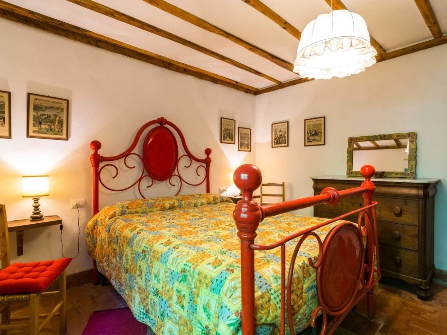 Spacious Holiday Home with Pool in Migliorini