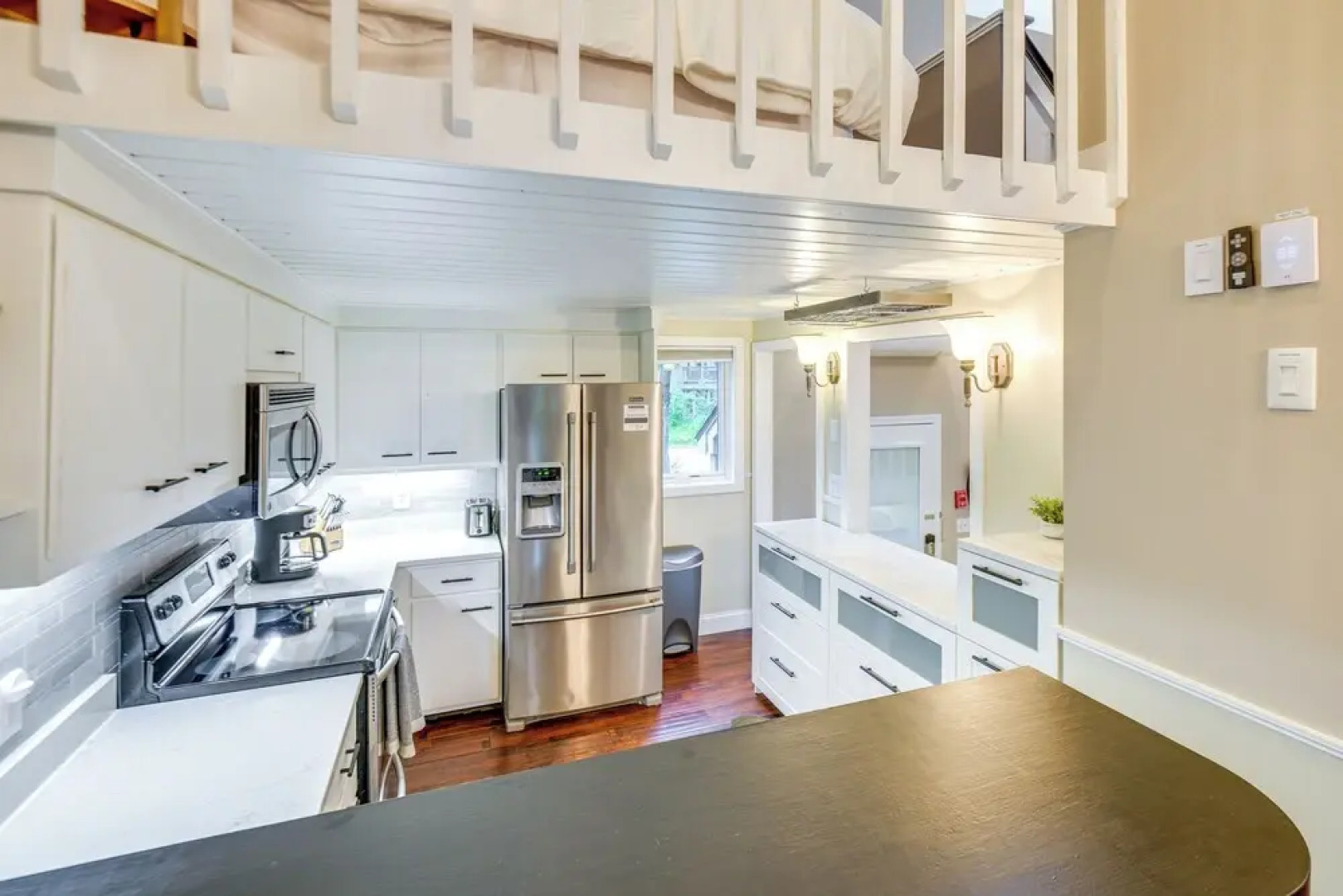 Gilford Townhome w/ Lakefront Beach & Pool Access!