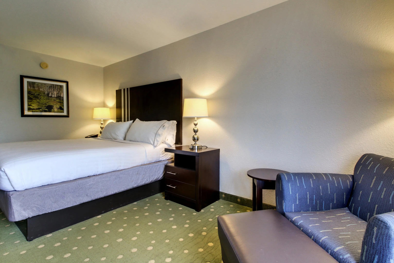 Holiday Inn Express & Suites Live Oak by IHG
