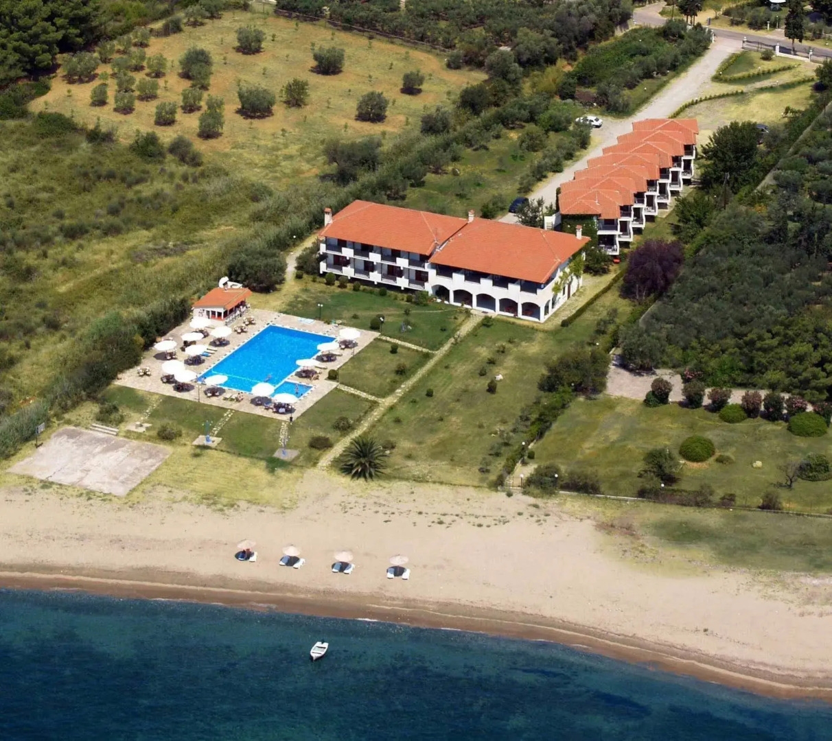 Alkinoos Beach Hotel