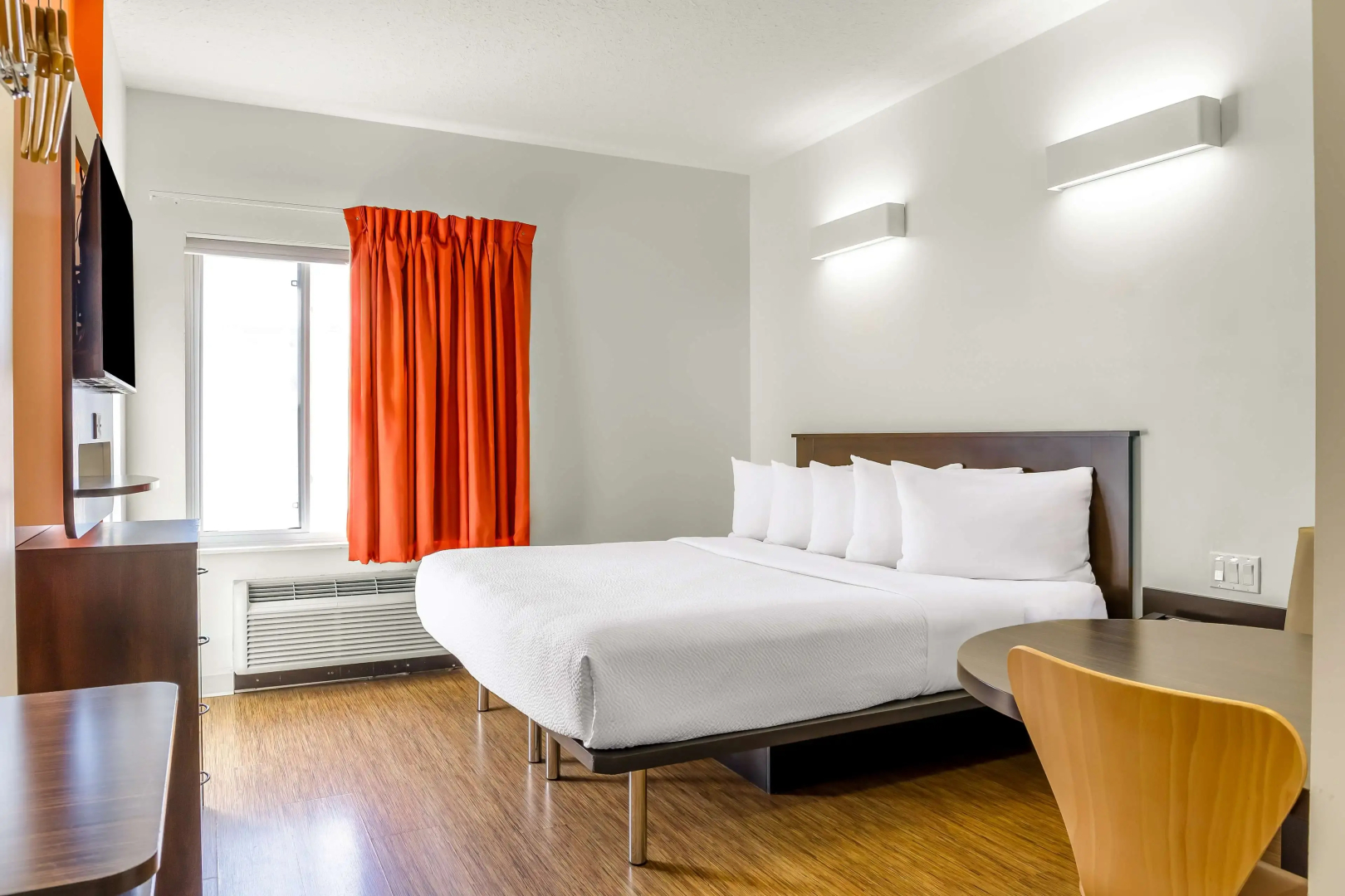 Motel 6 Swift Current, SK