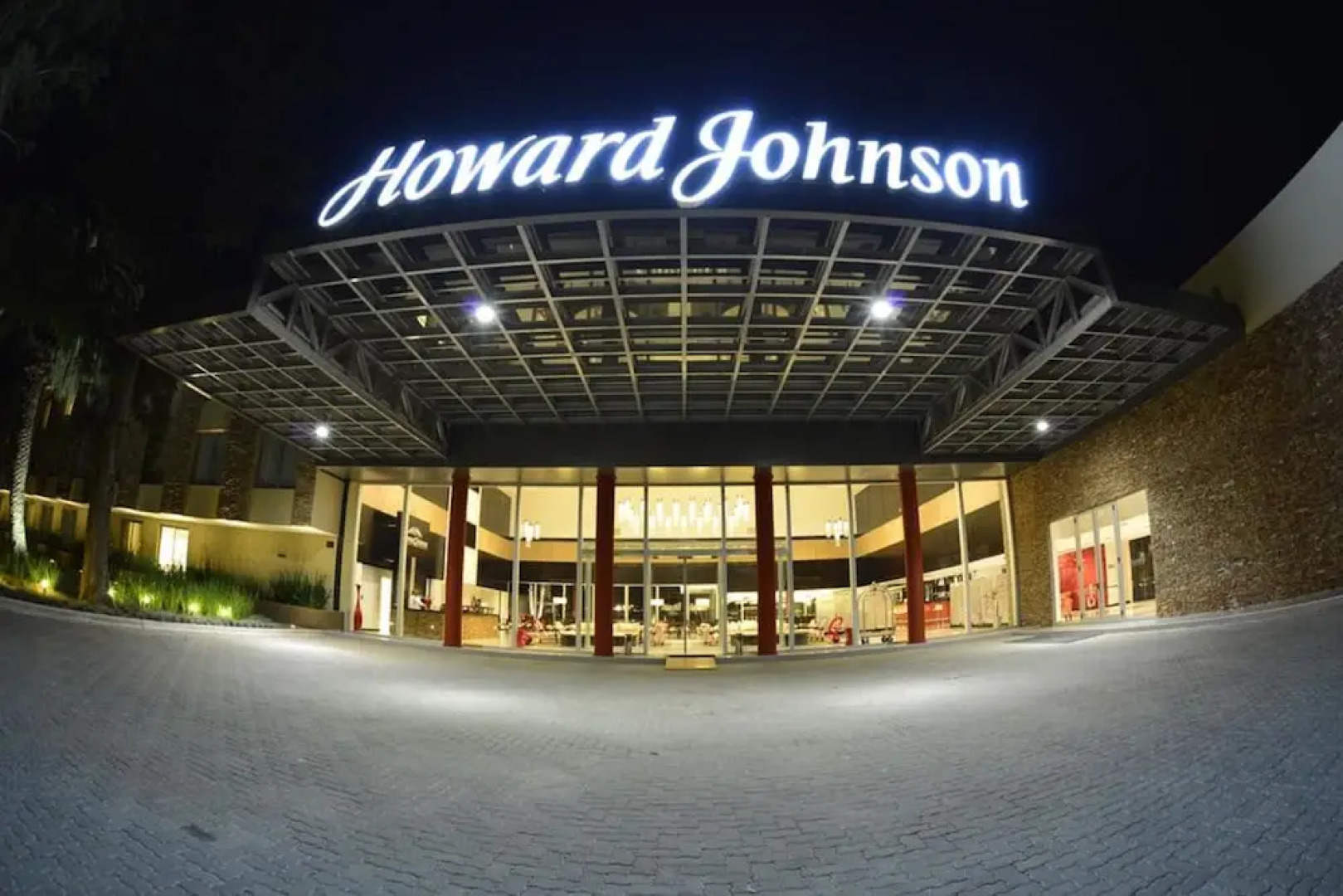 Howard Johnson Resort Spa and Convention Center Lujan