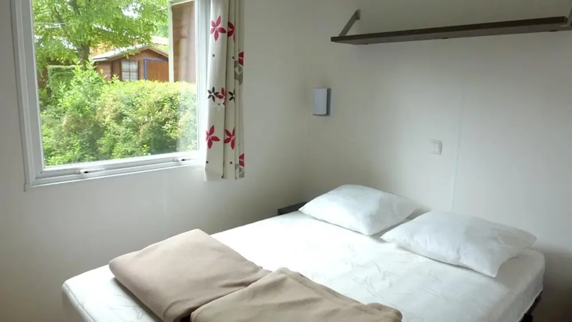 Bungalow With 3 Bedrooms in Munster, With Furnished Garden