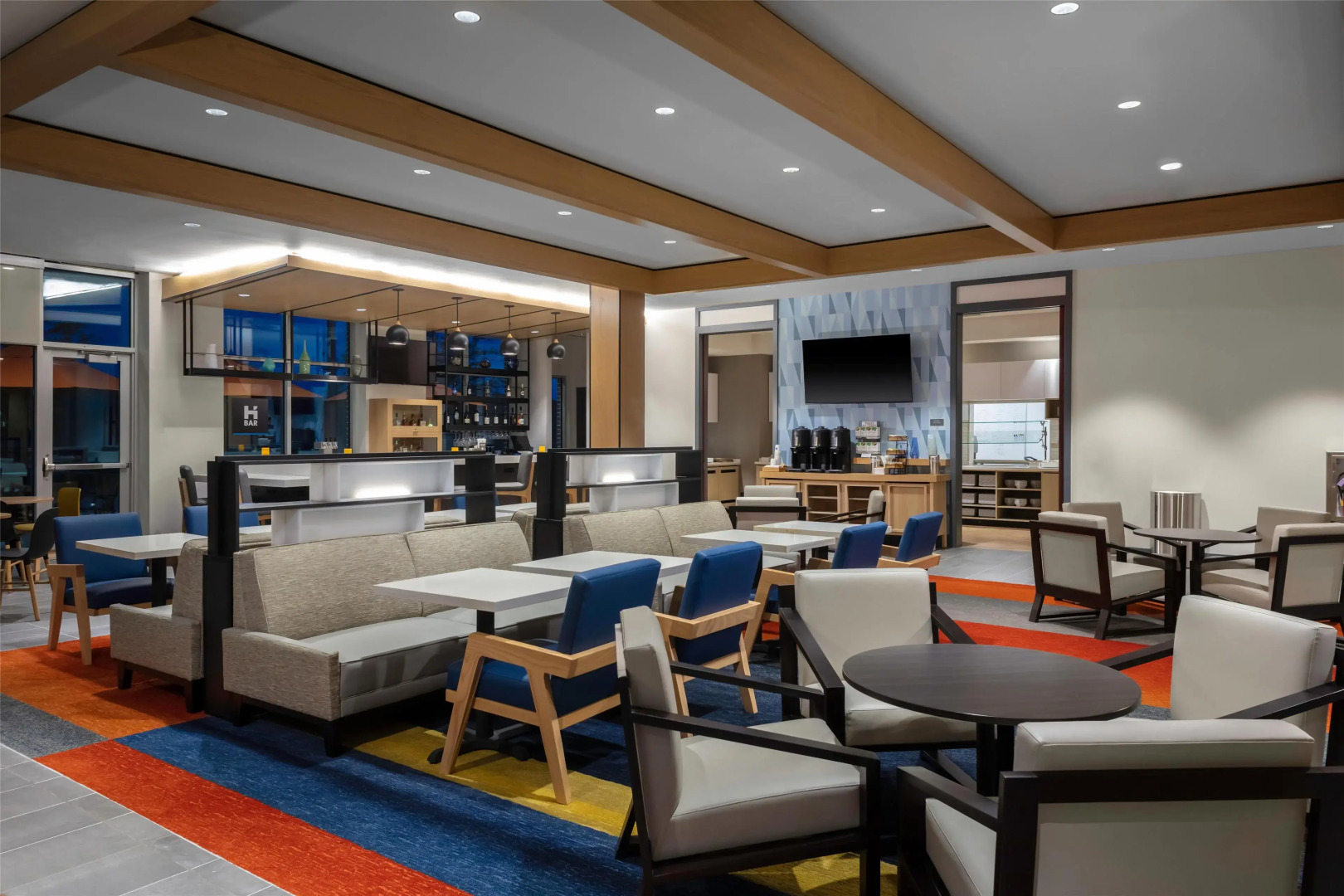 Hyatt House The Woodlands / Shenandoah