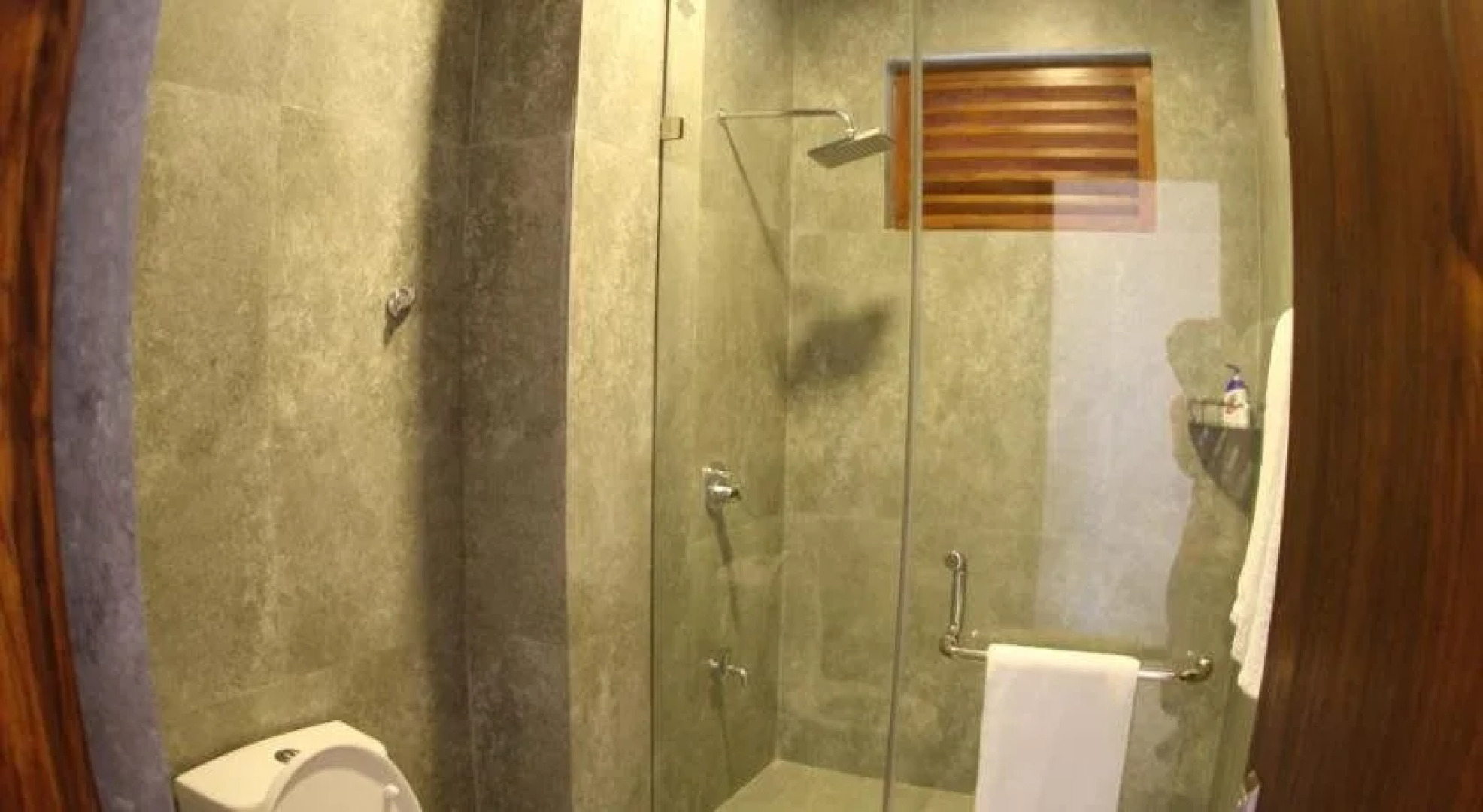 Sapphire Seas Beachfront Villas