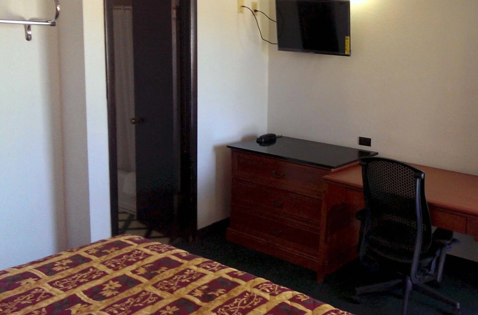 Airport Lodge Wichita Kansas