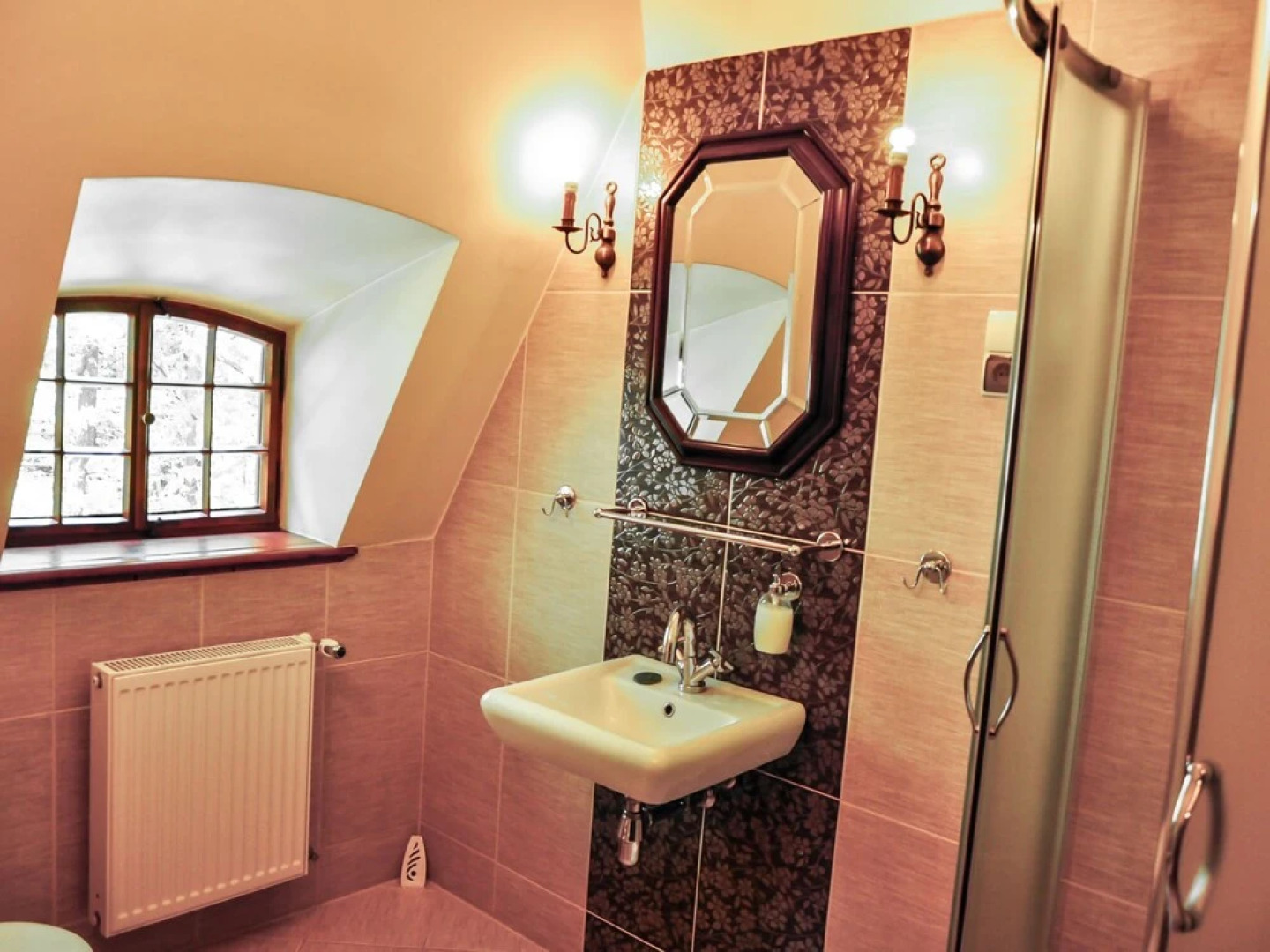 Lawendowe Wzg rze Zache mie