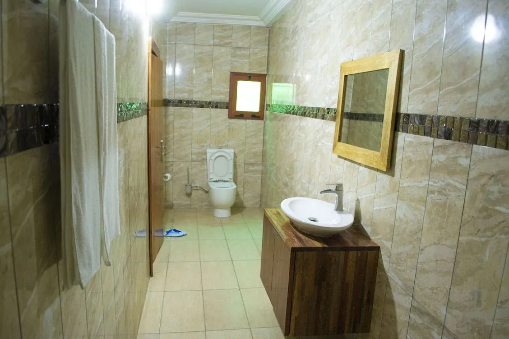 Hotel Lewi