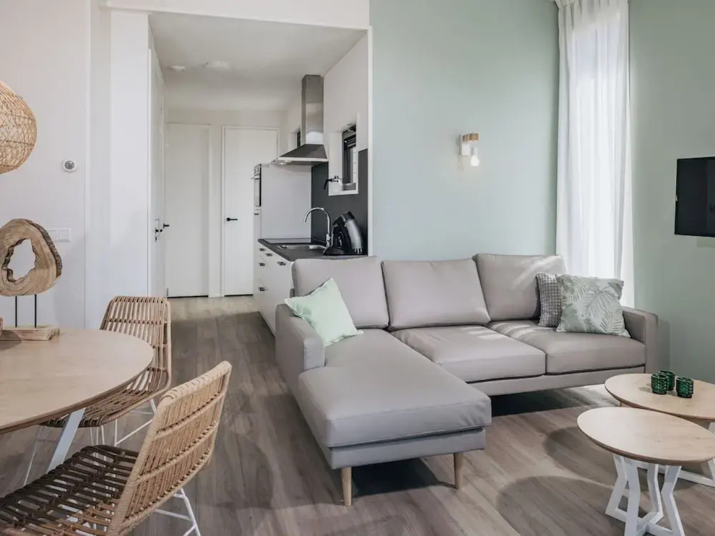 Comfy Lodge with Microwave near Markermeer