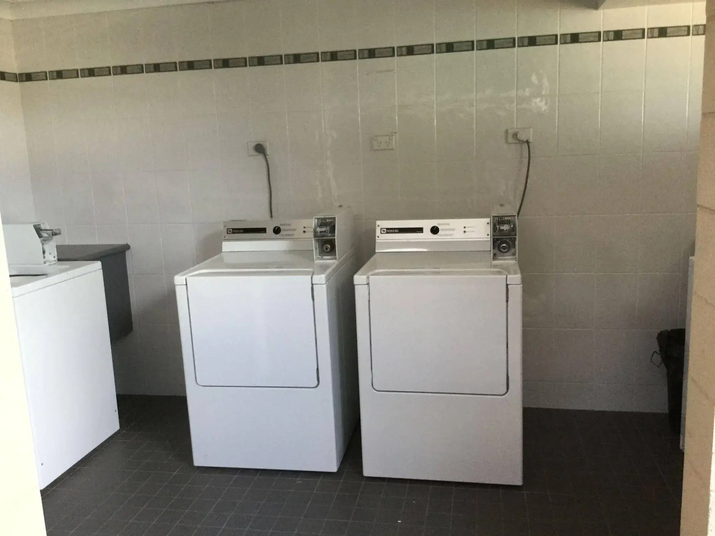 Riviera Caravan Park