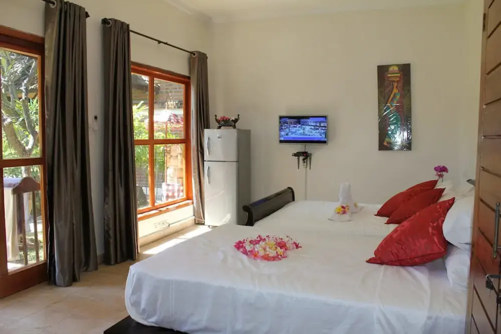 The Ning Beach & Villa