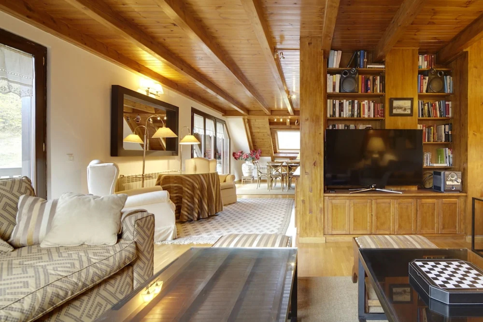 Era Garona by FeelFree Rentals