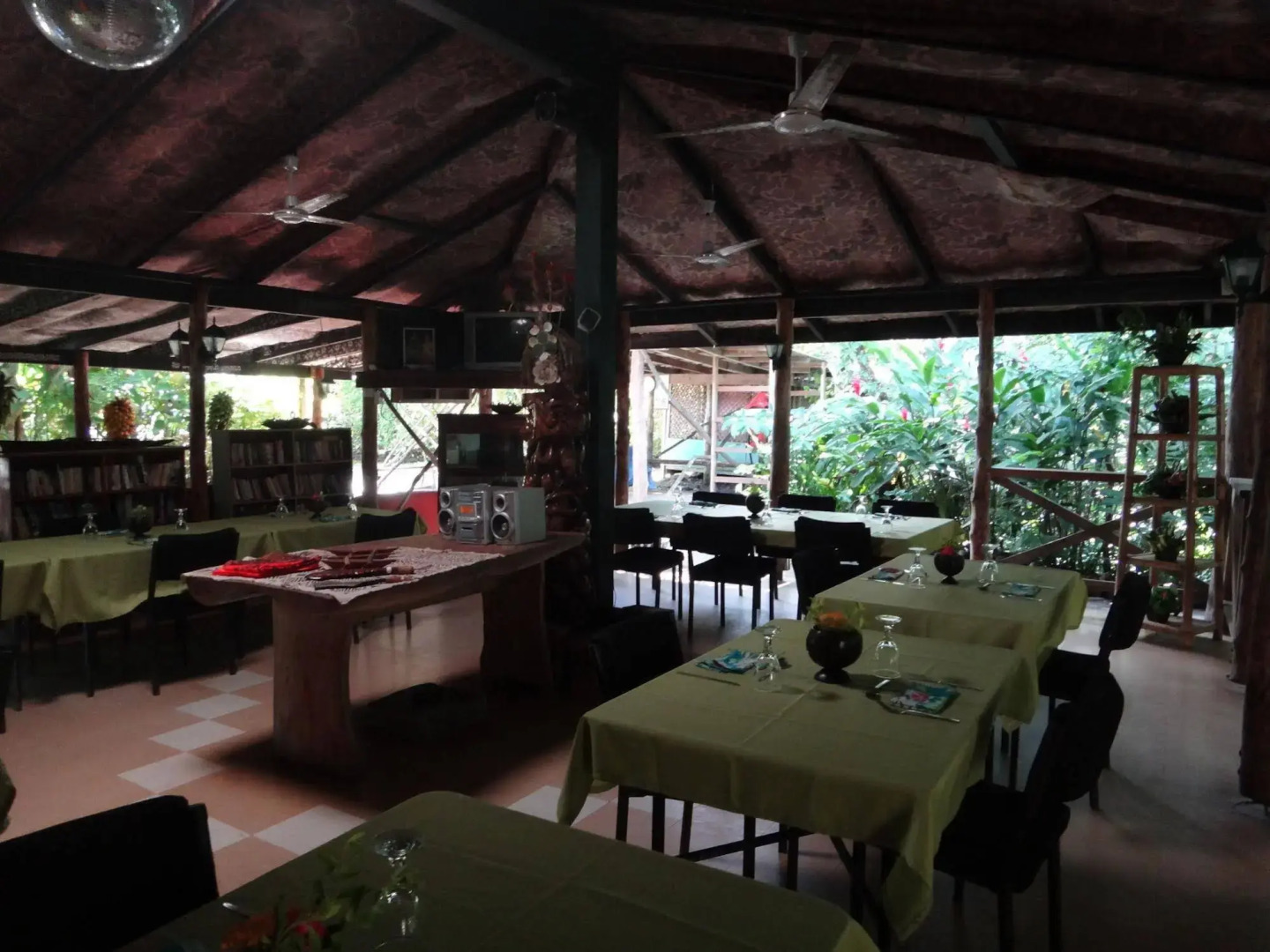 Lusia's Lagoon Chalets