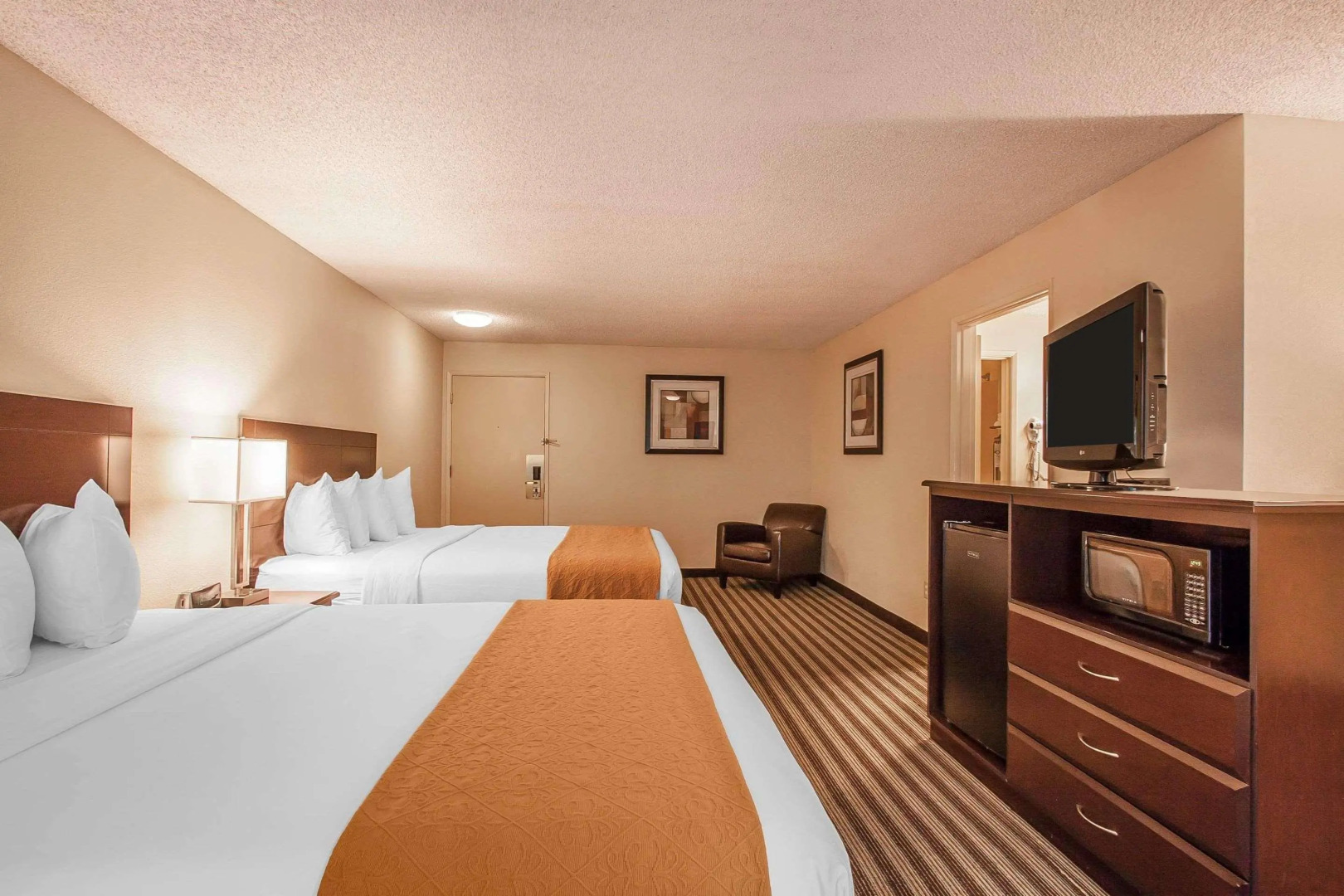 Quality Inn & Suites Vancouver - Hazel Dell