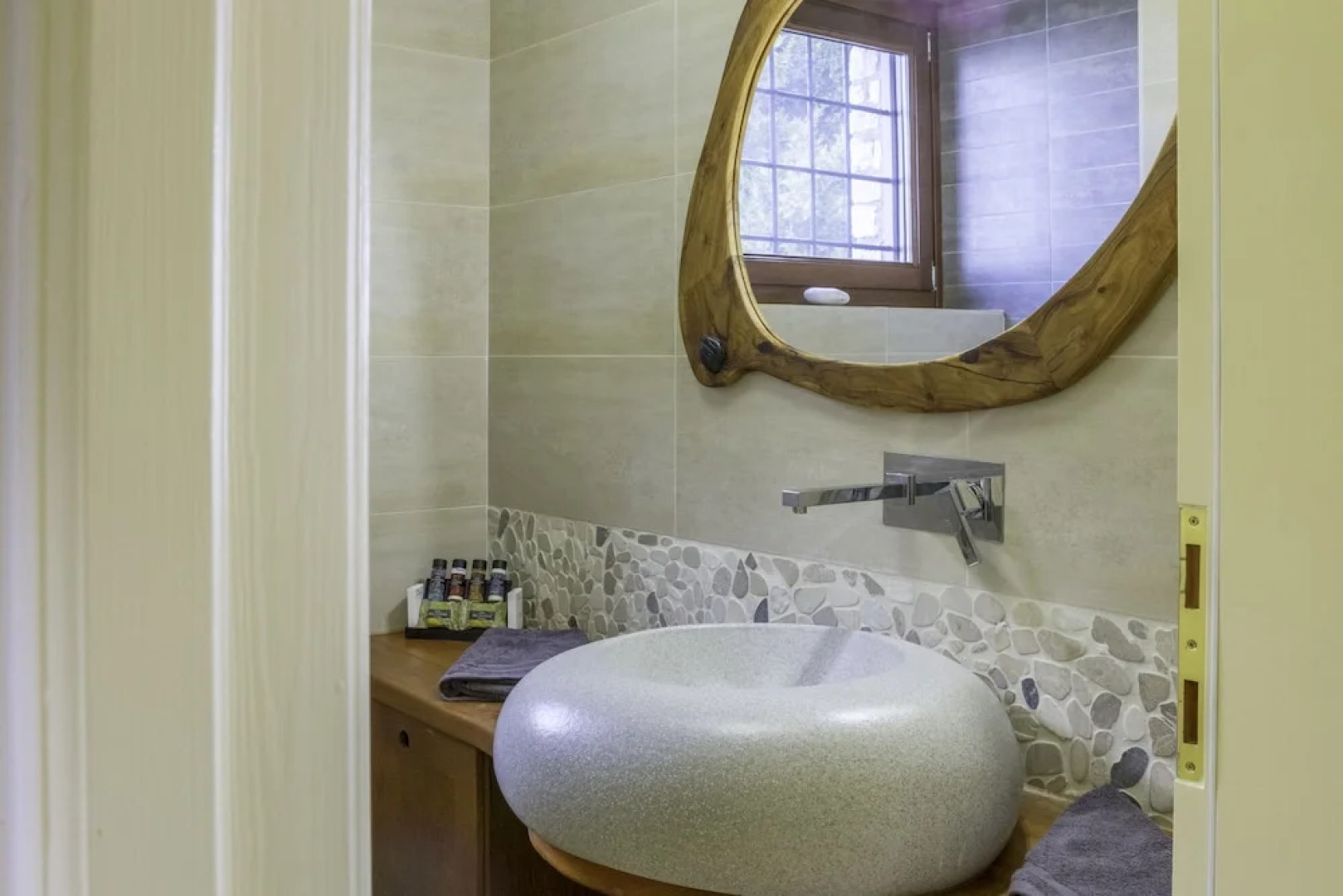 Dionysos Luxury Villa