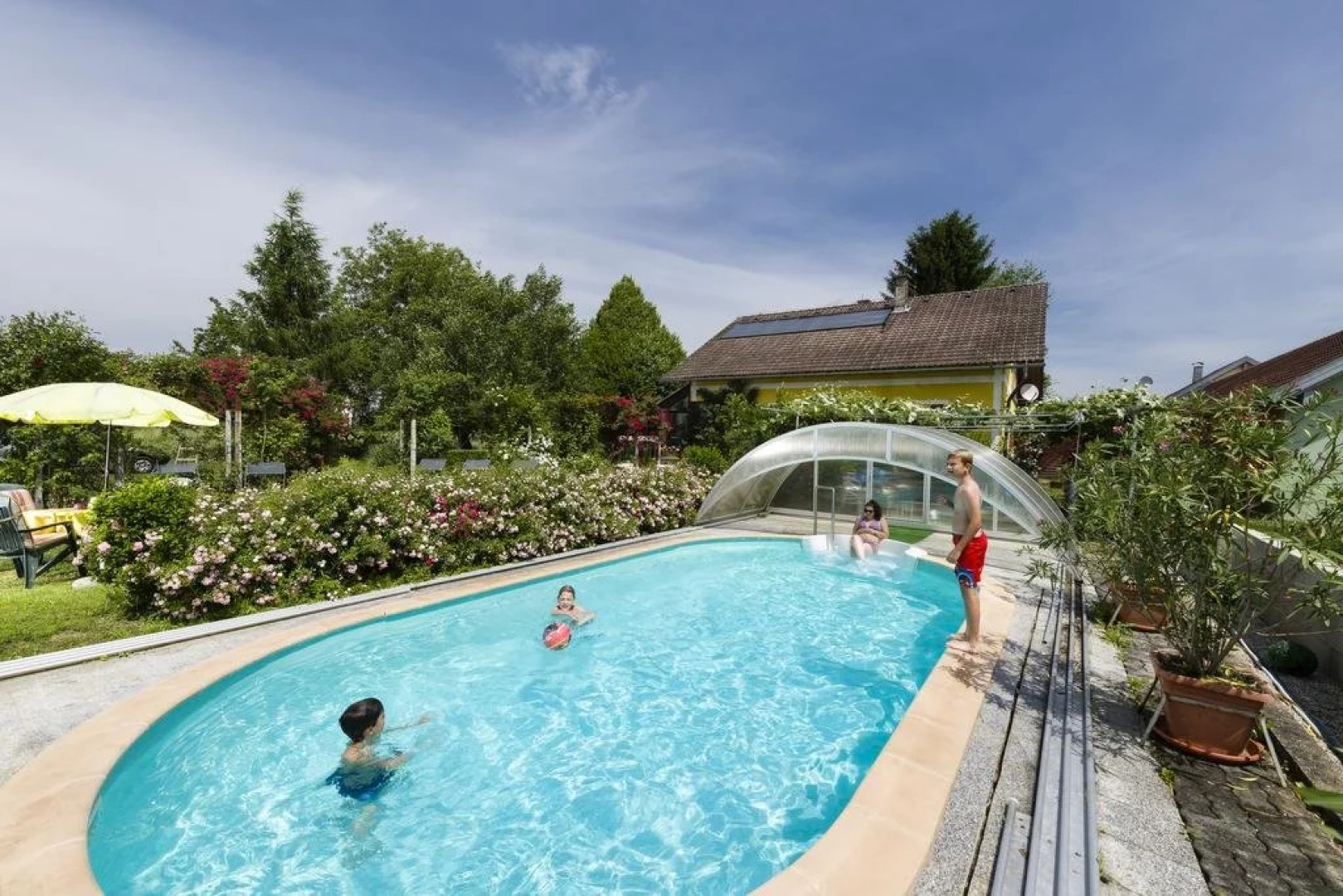 Gästehaus Kristall - Familie Gangl