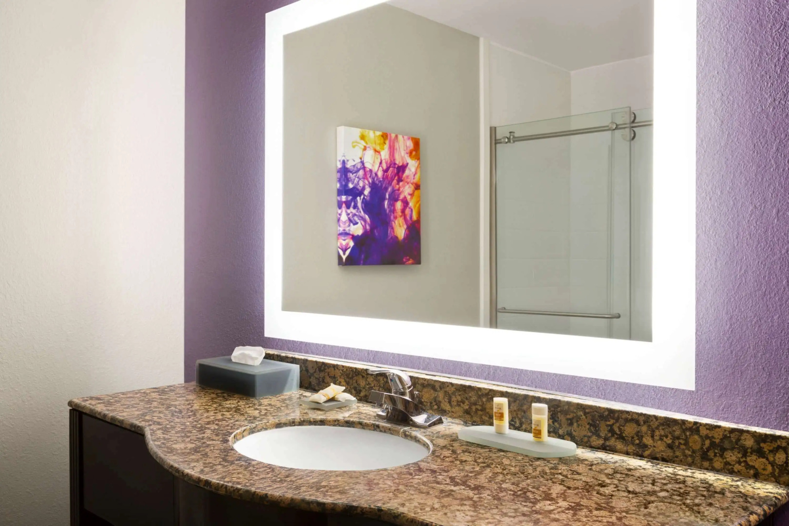 La Quinta Inn & Suites by Wyndham Lackawanna