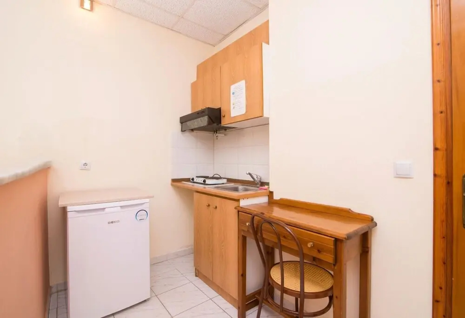 Kamelia & Semeli Hotel