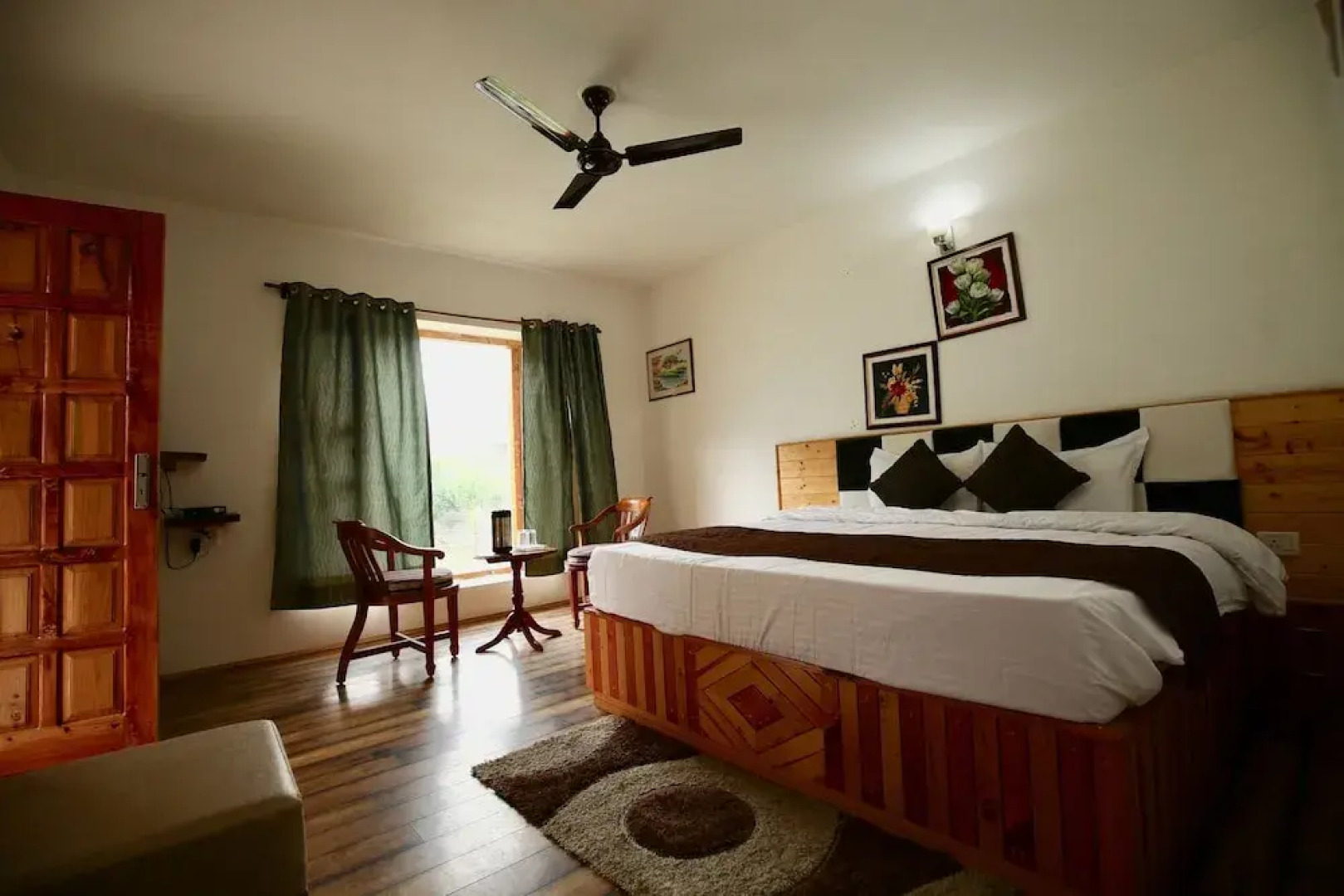 The Holidays Club Manali