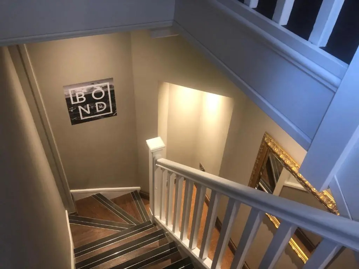 Bond Street Apartments