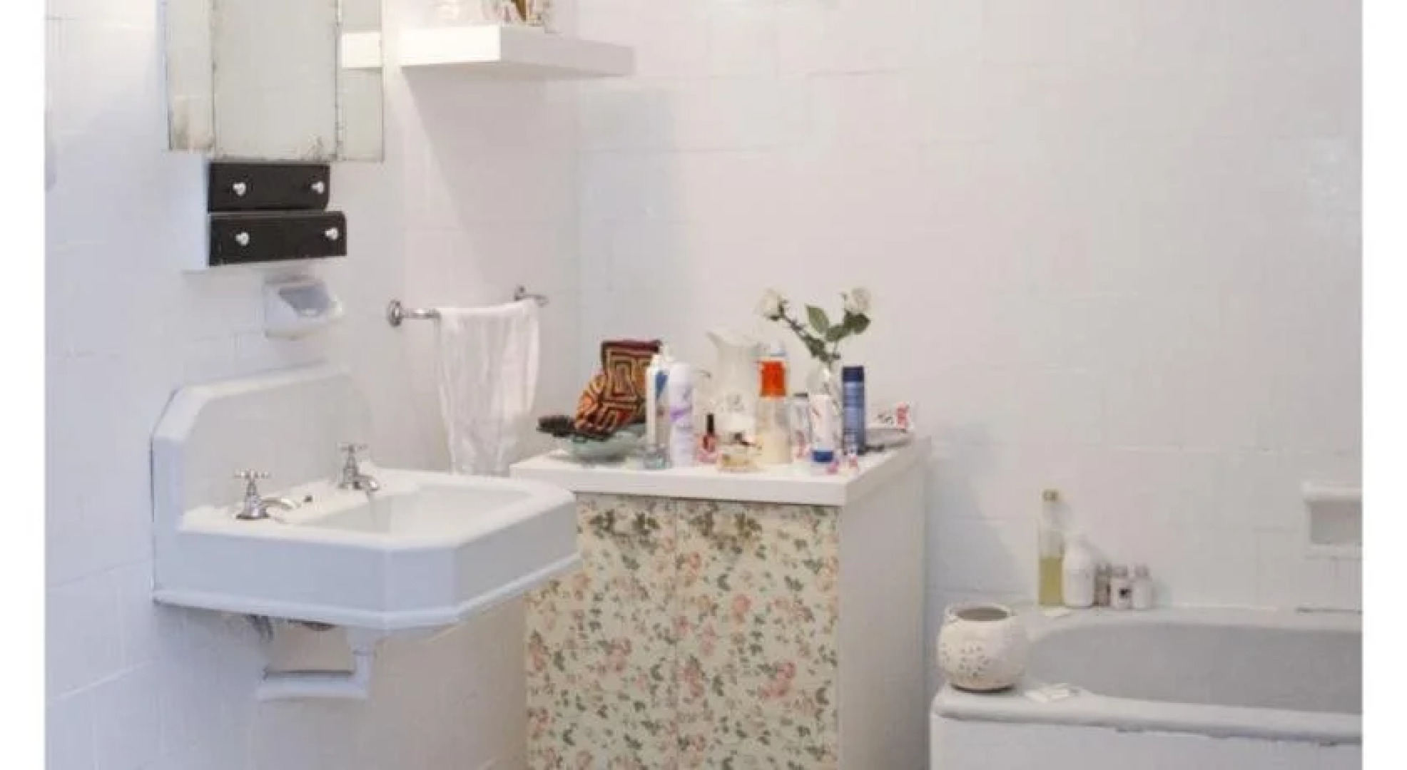 Habitaciones con Encanto, Espacio Mundano