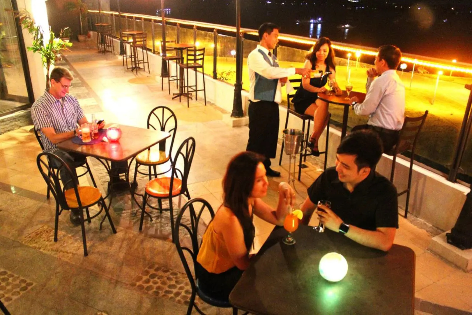 Sunlight Guest Hotel