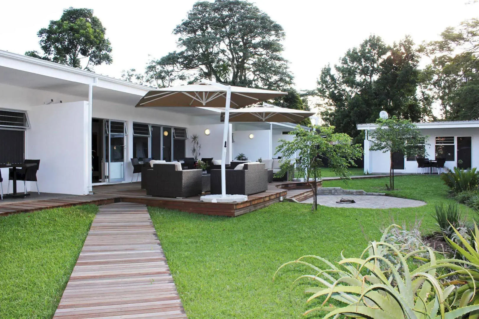InnZululand Guest Lodge