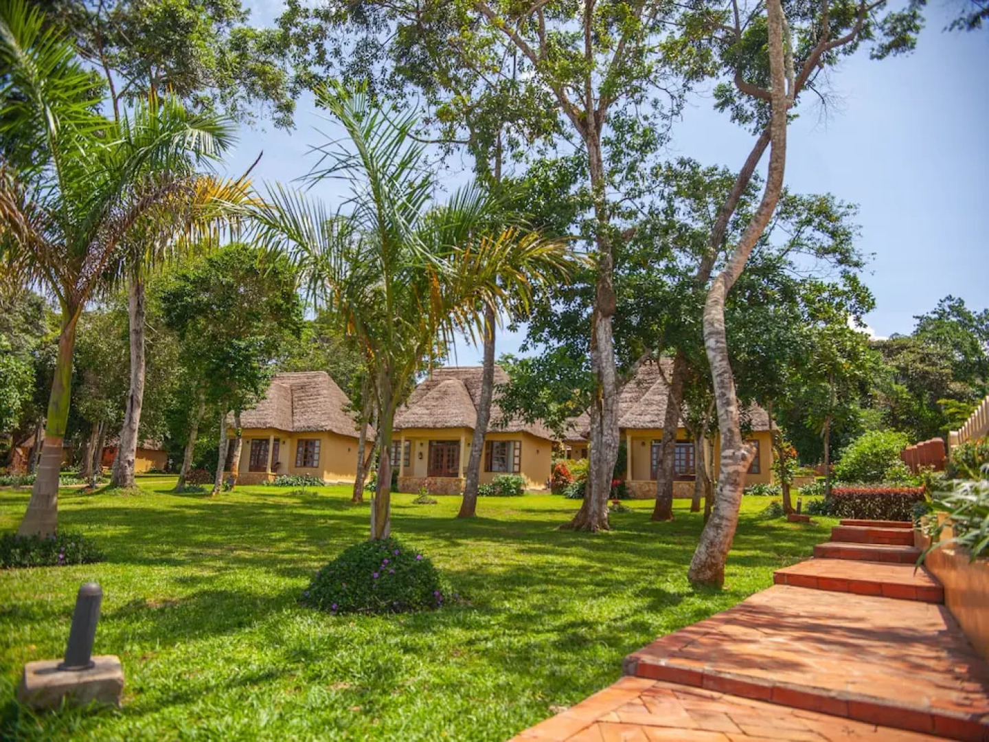 Brovad Sands Lodge