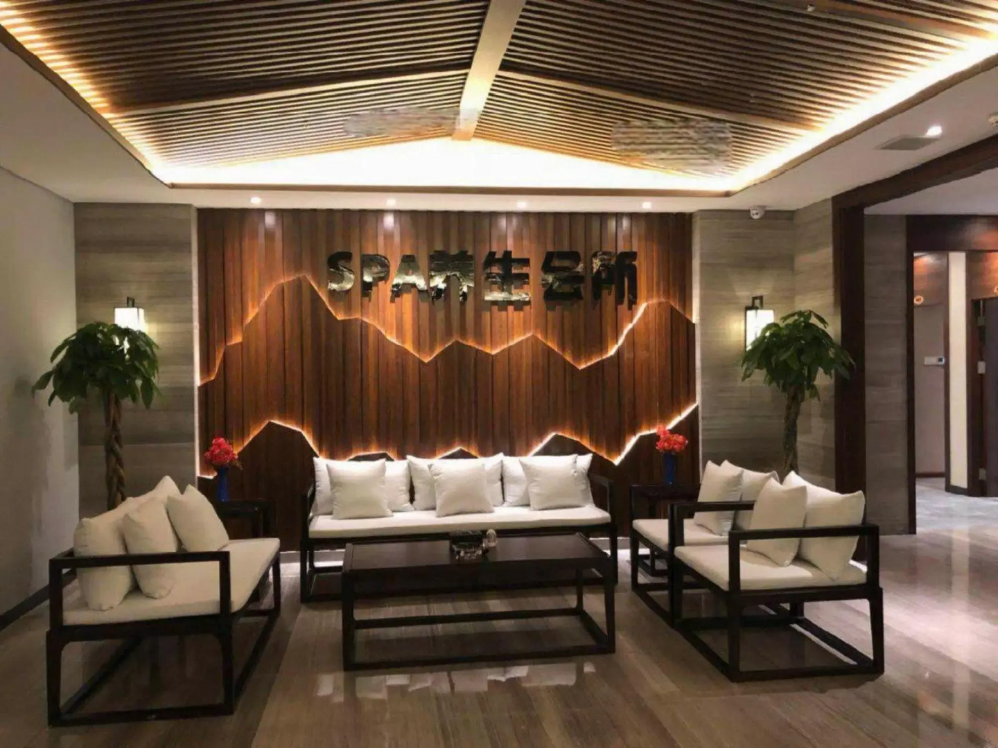 Changchi Hot Spring Hotel