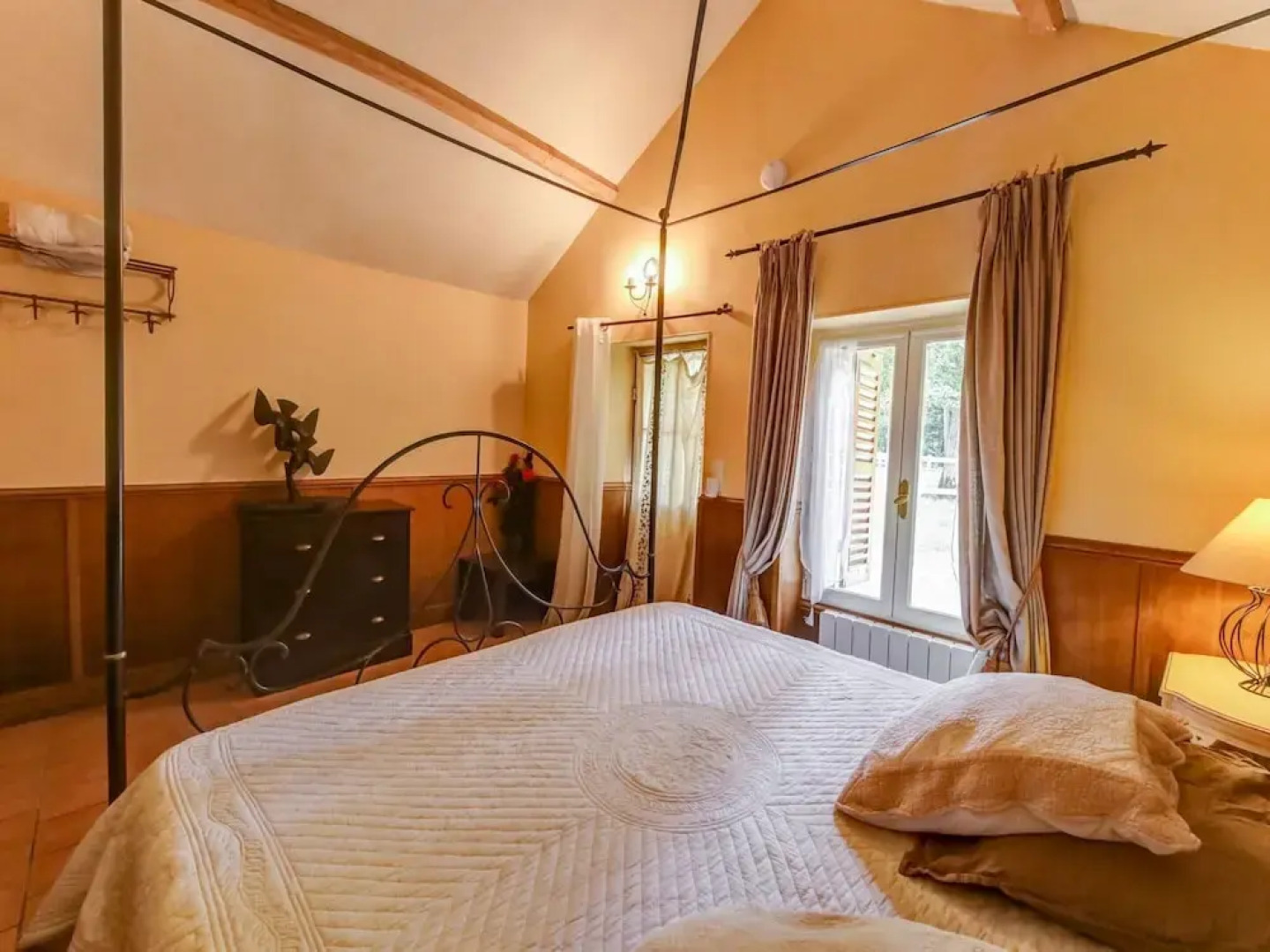 Holiday Home in a Park in Raizeux With Terrace