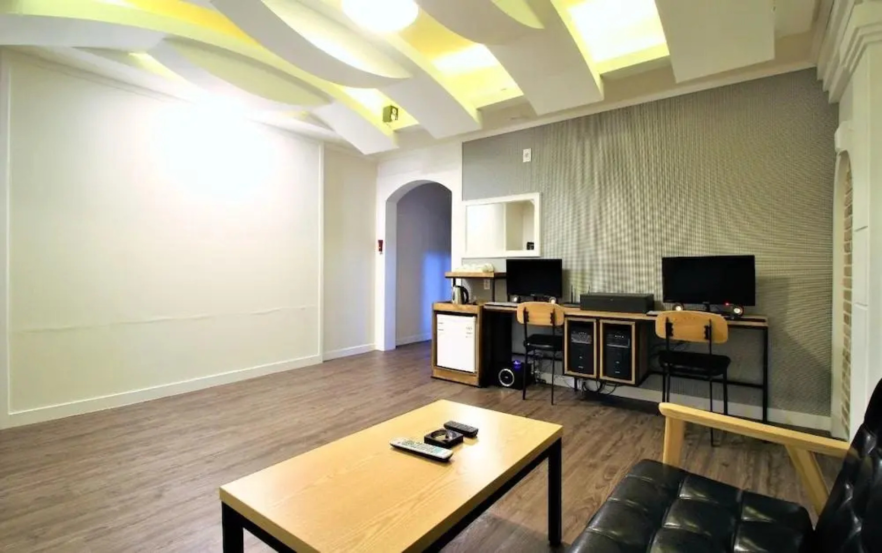 Instar Hotel Yangsan