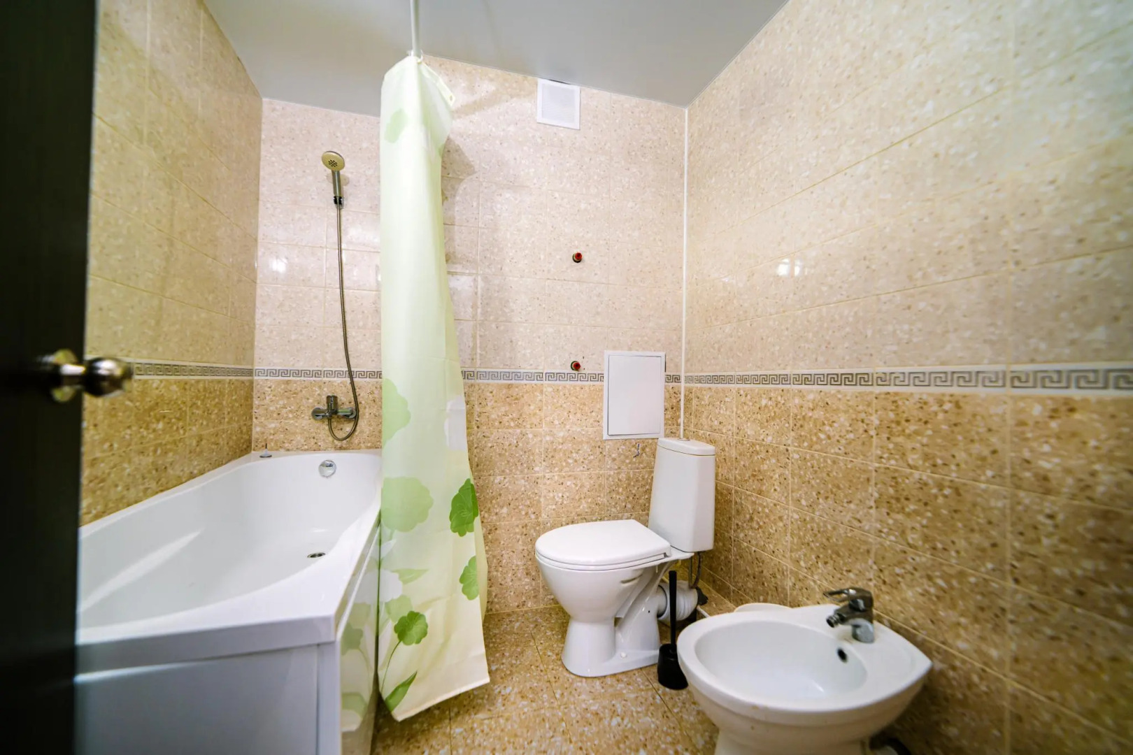 Брасс Фэмили отель