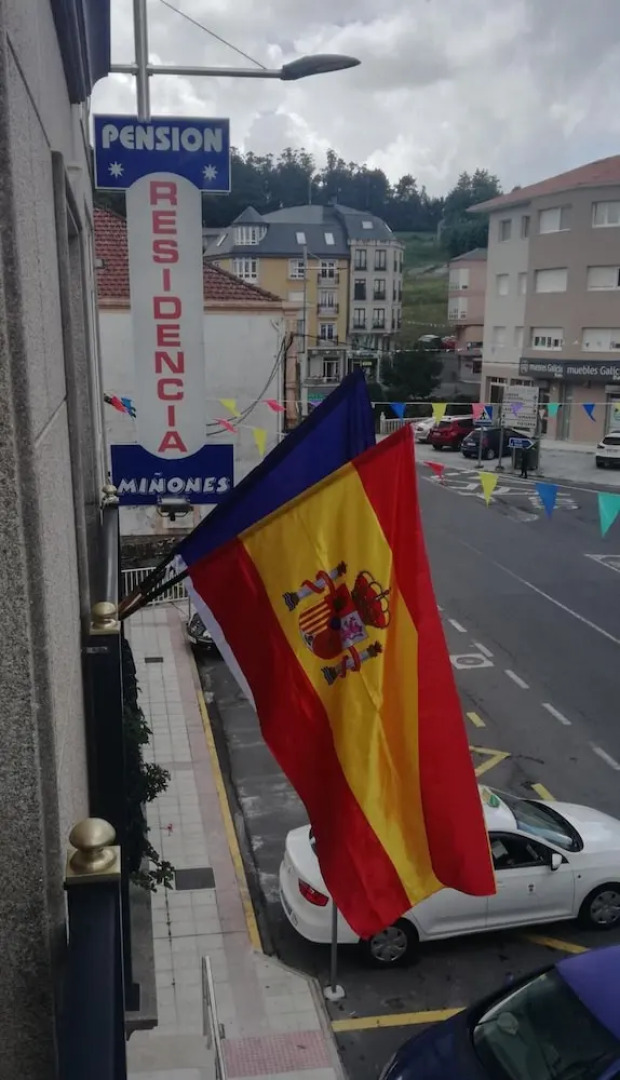 Guesthouse Residencia Miñones