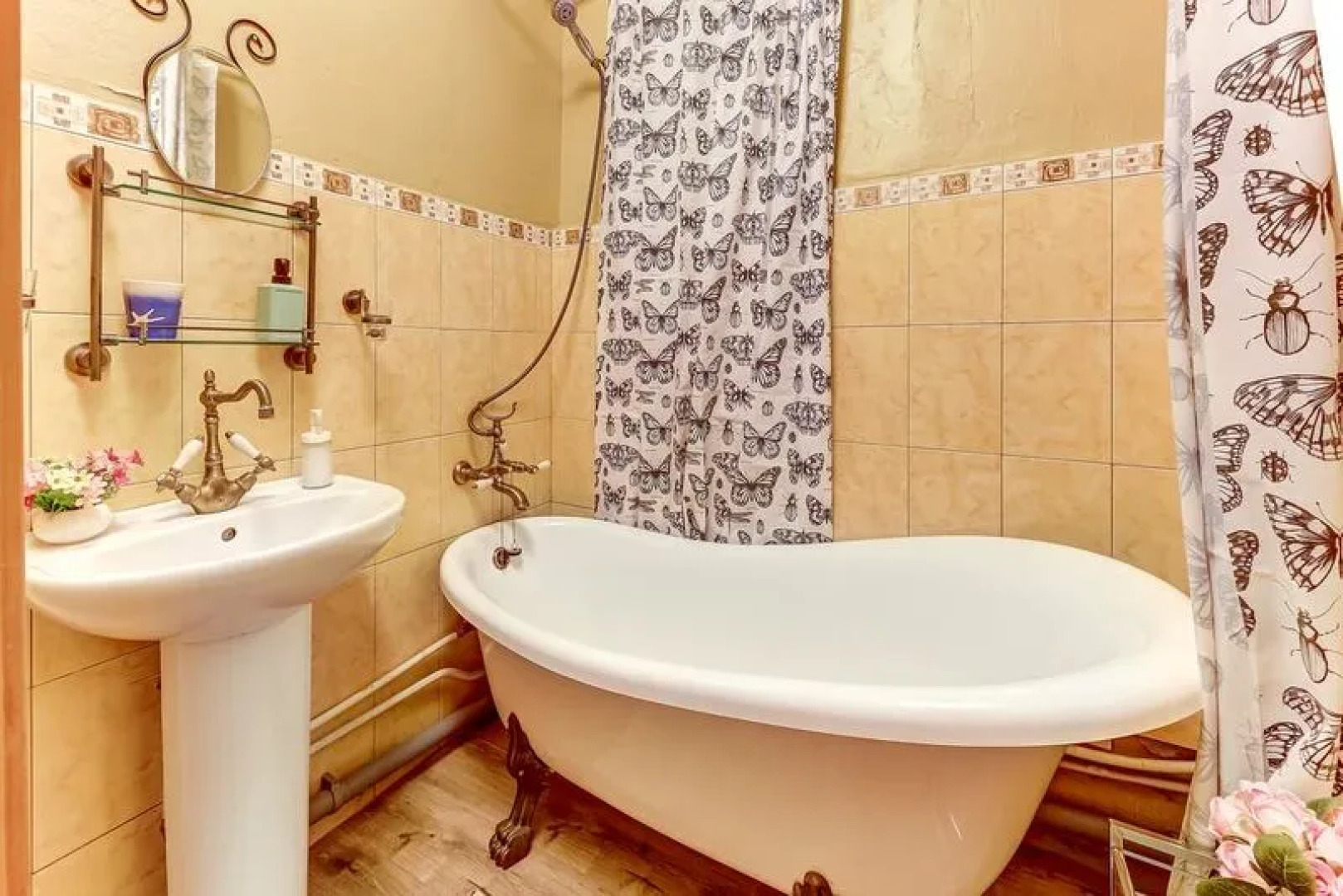 Апартаменты Будь как дома на ул. Колокольной, д. 8, кв. 10