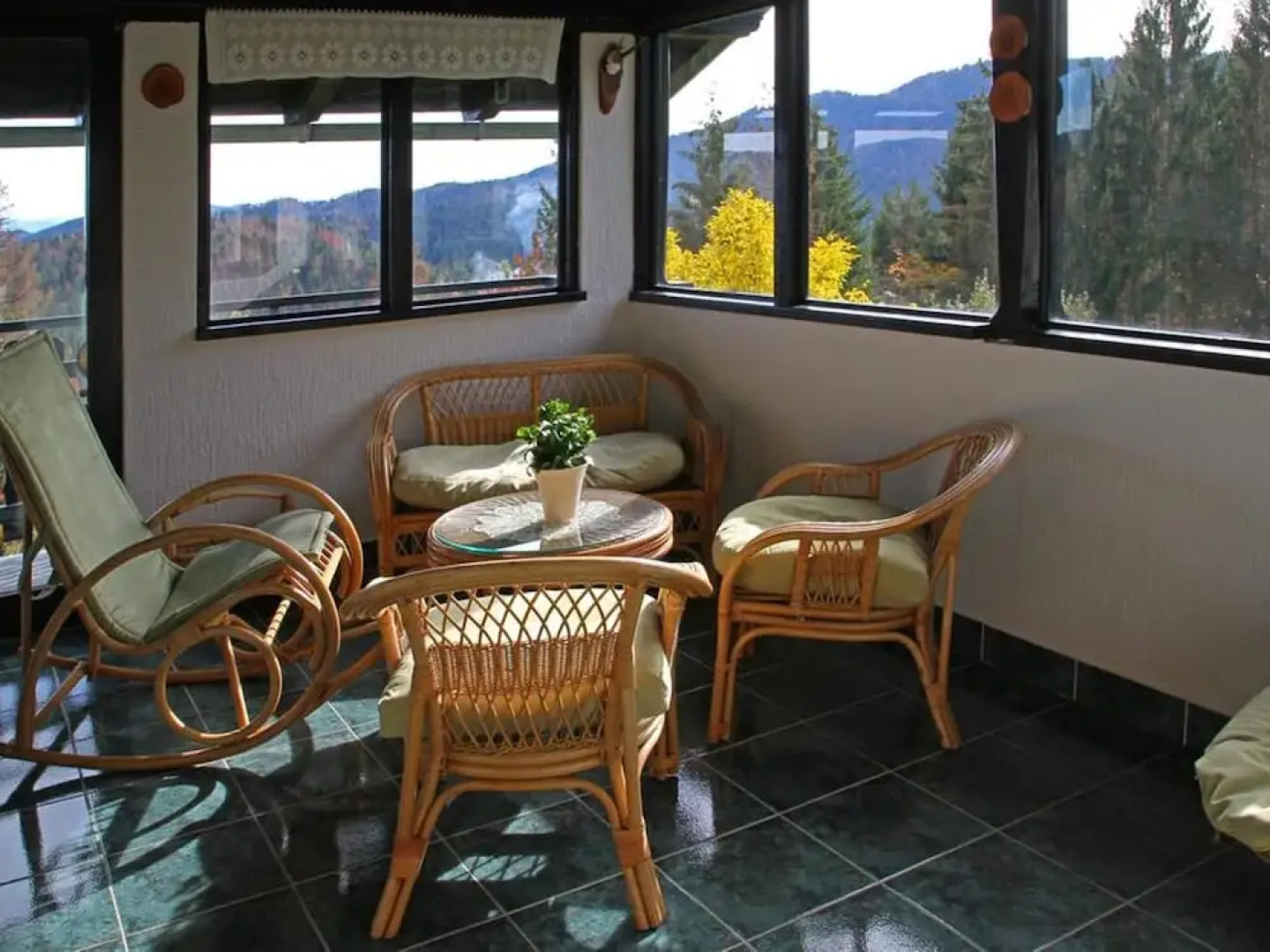 Secluded Holiday Home with Hot Tub in Kozji Vrh