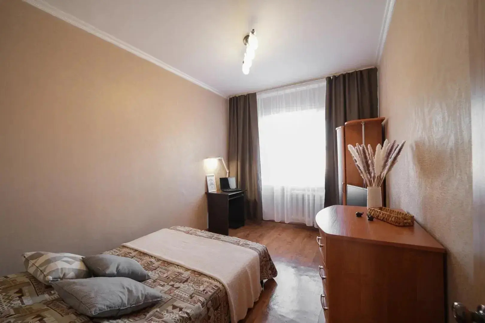 Апартаменты на проспекте 60 лет СССР 4