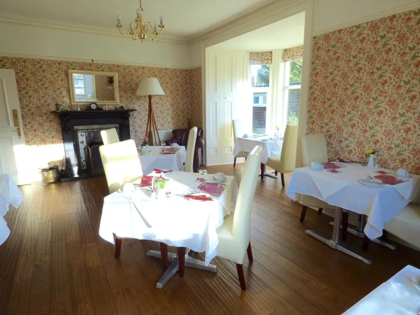 Mansewood Country House